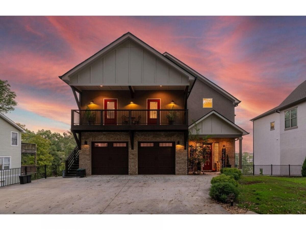 Picture of Home For Sale in Chattanooga, Tennessee, United States