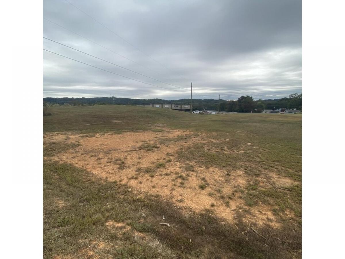 Picture of Residential Land For Sale in Soddy Daisy, Tennessee, United States