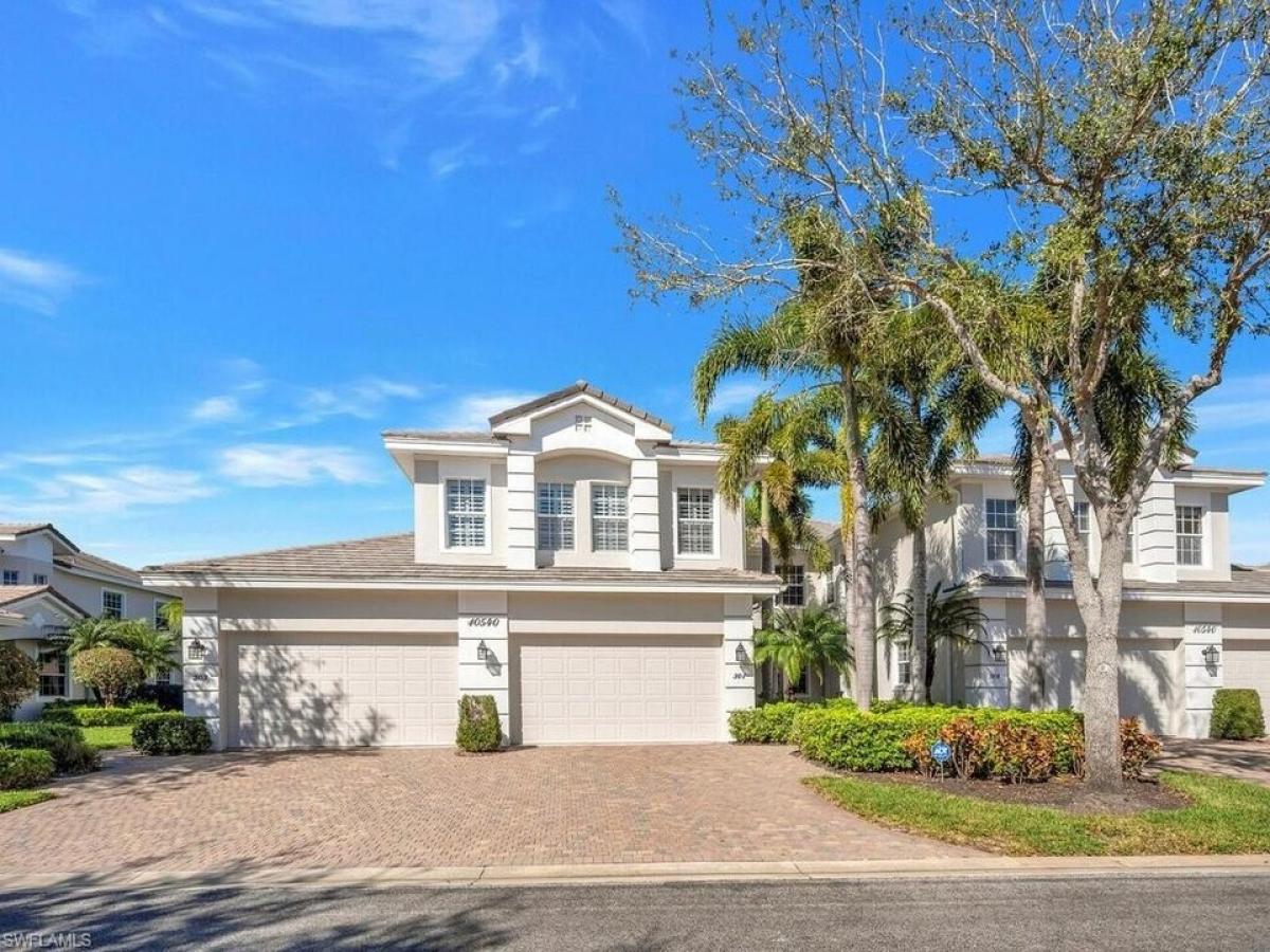 Picture of Home For Sale in Miromar Lakes, Florida, United States