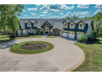 Home For Sale in Camdenton, Missouri