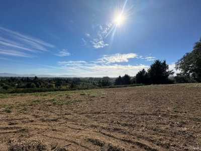 Residential Land For Sale in Sebastopol, California