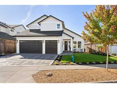 Home For Sale in Santa Rosa, California