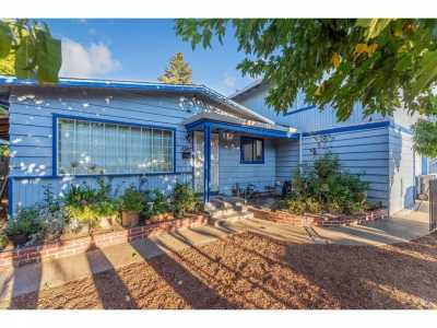 Home For Sale in Ukiah, California