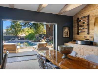 Home For Sale in Saint Helena, California