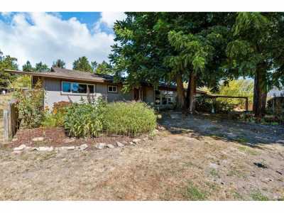 Home For Sale in Petaluma, California