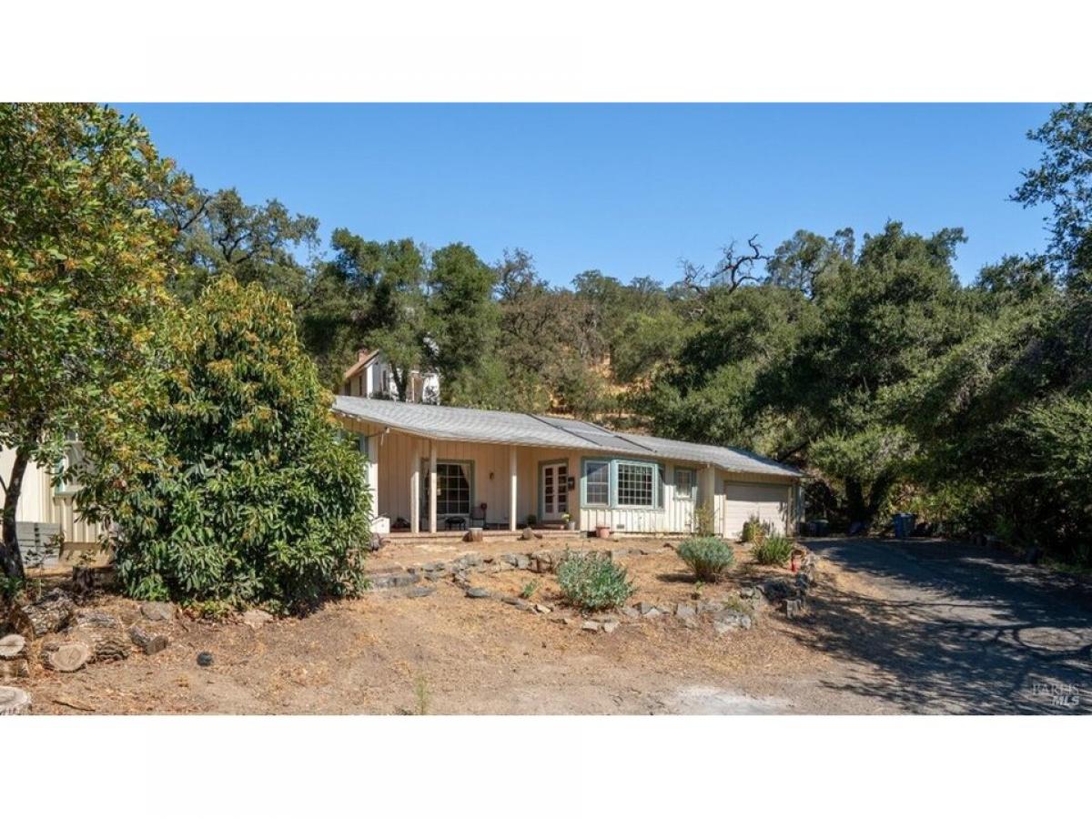 Picture of Home For Sale in Cloverdale, California, United States