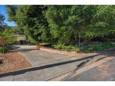 Residential Land For Sale in Ukiah, California