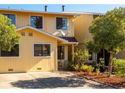 Home For Sale in Calistoga, California