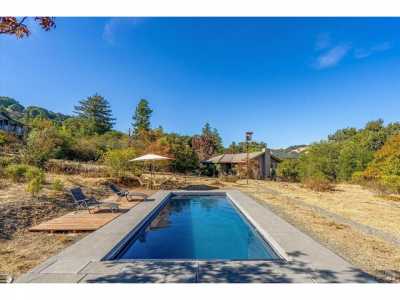 Home For Sale in Sonoma, California