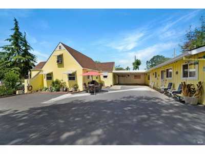 Home For Sale in Nice, California