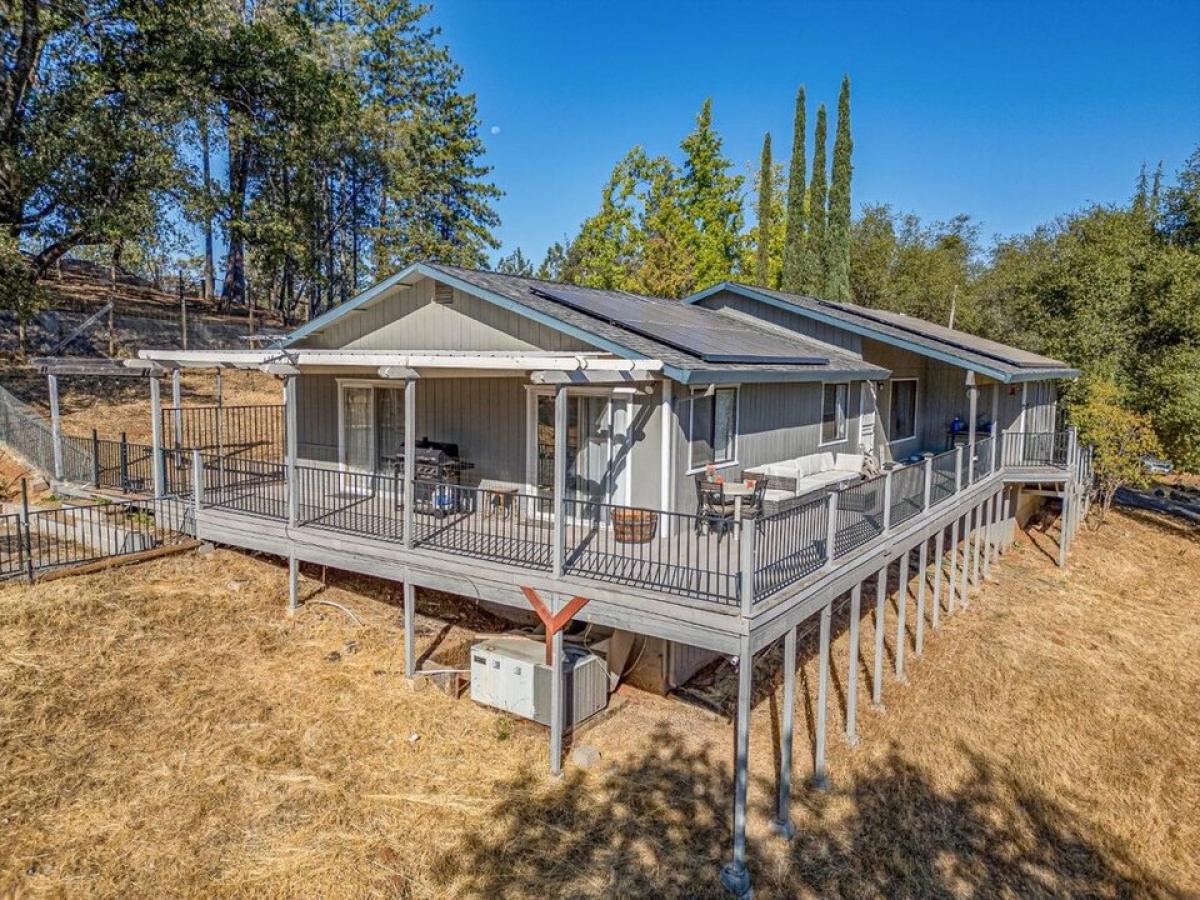 Picture of Home For Sale in Cool, California, United States