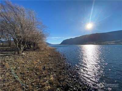 Residential Land For Sale in Beverly, Washington