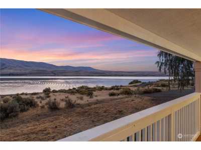 Home For Sale in Mattawa, Washington