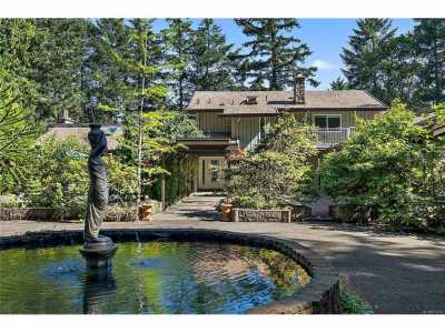 Home For Sale in North Saanich, Canada