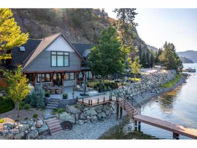 Home For Sale in Vernon, Canada