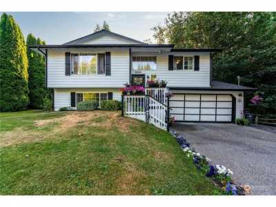 Home For Sale in Camano Island, Washington