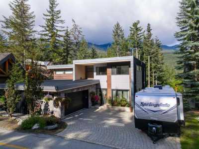 Home For Sale in Whistler, Canada