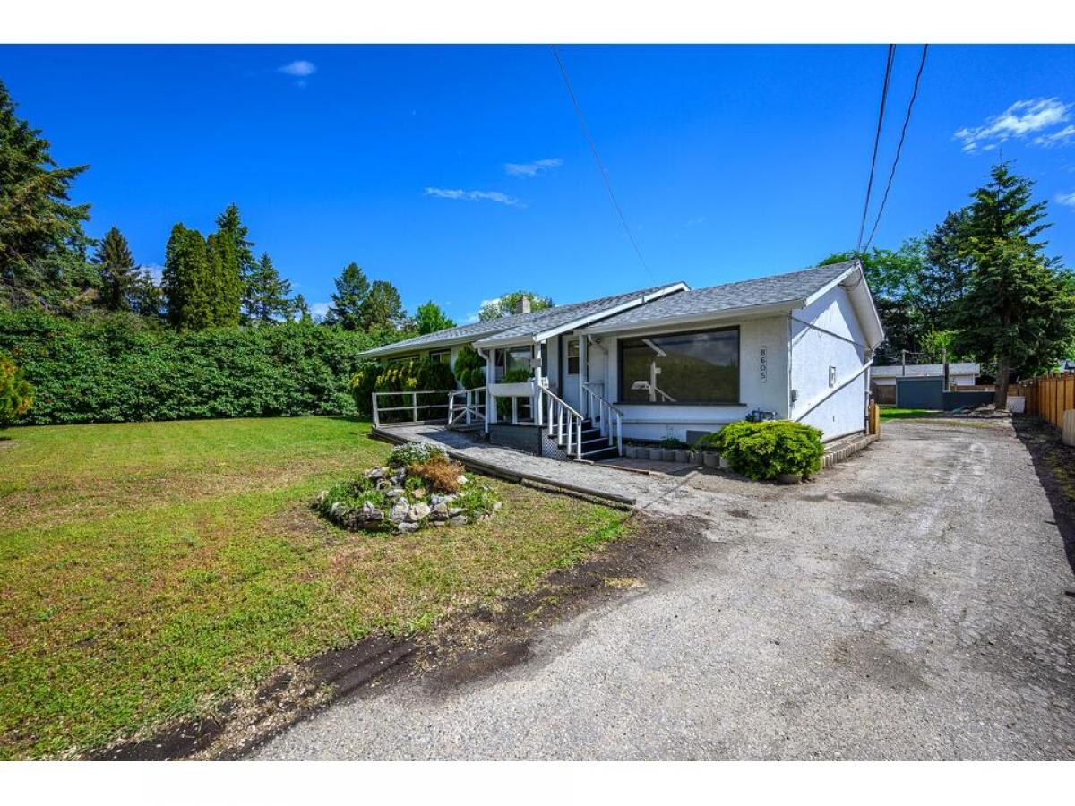 Picture of Home For Sale in Coldstream, British Columbia, Canada