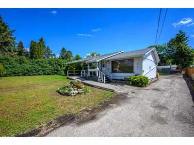 Home For Sale in Coldstream, Canada