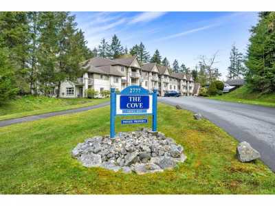 Condo For Sale in Mill Bay, Canada