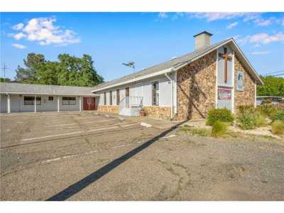 Commercial Building For Sale in Clearlake, California