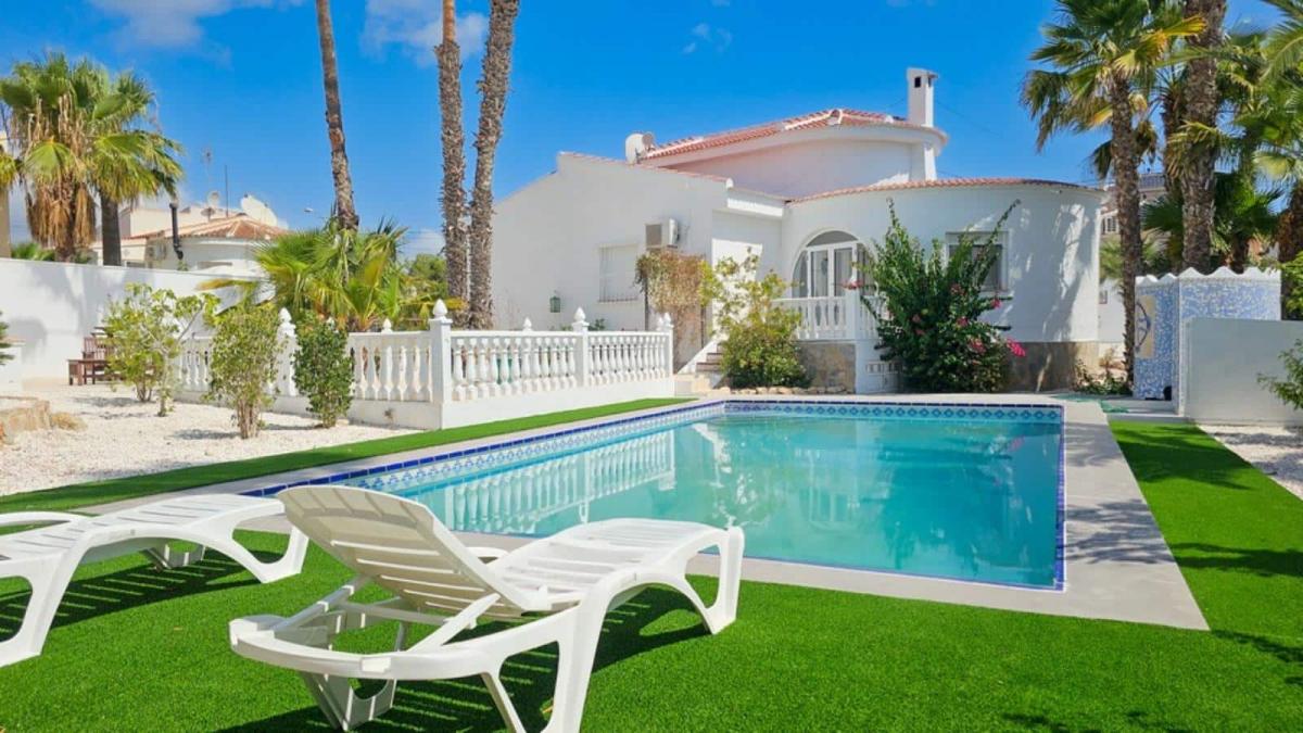 Picture of Villa For Sale in Ciudad Quesada, Alicante, Spain