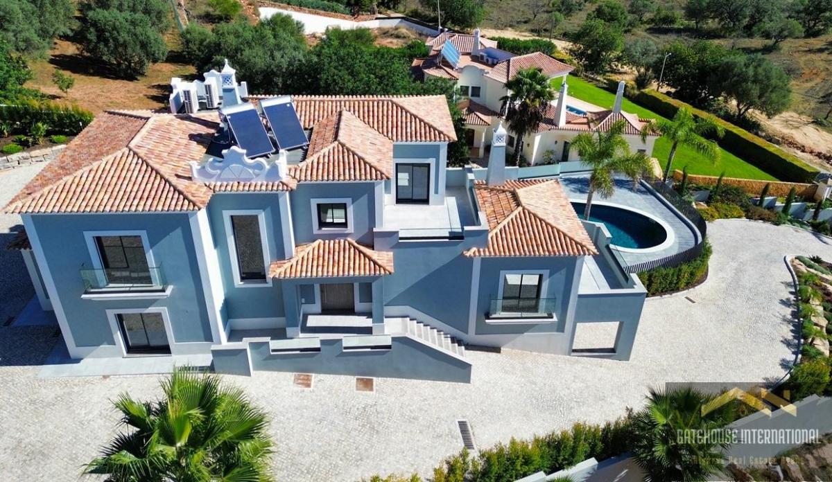 Picture of Villa For Sale in Loule, Faro, Portugal