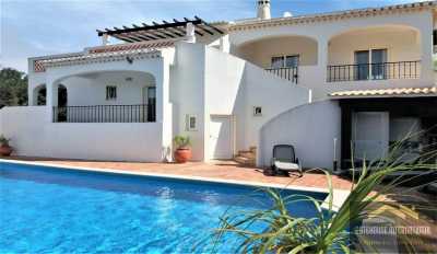 Villa For Sale in Parque Da Floresta, Portugal