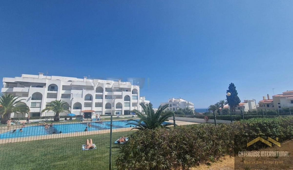 Picture of Apartment For Sale in Porches, Algarve, Portugal