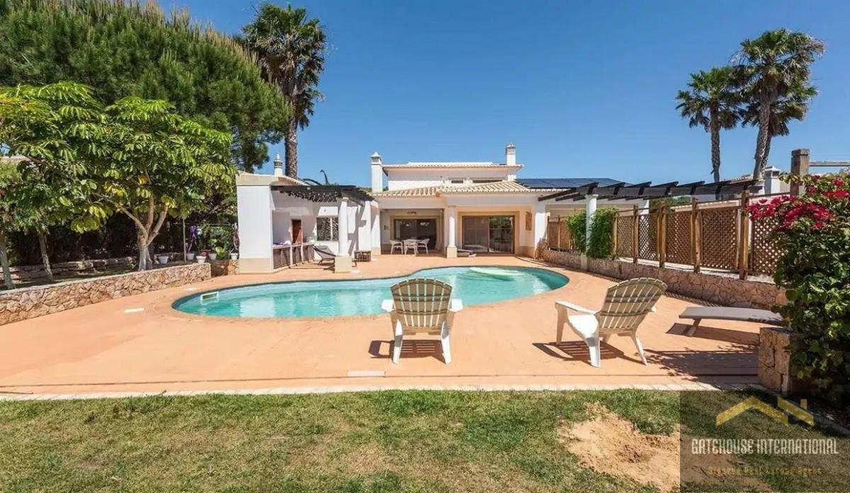 Picture of Villa For Sale in Burgau, Algarve, Portugal