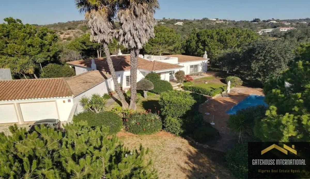 Picture of Villa For Sale in Boliqueime, Algarve, Portugal