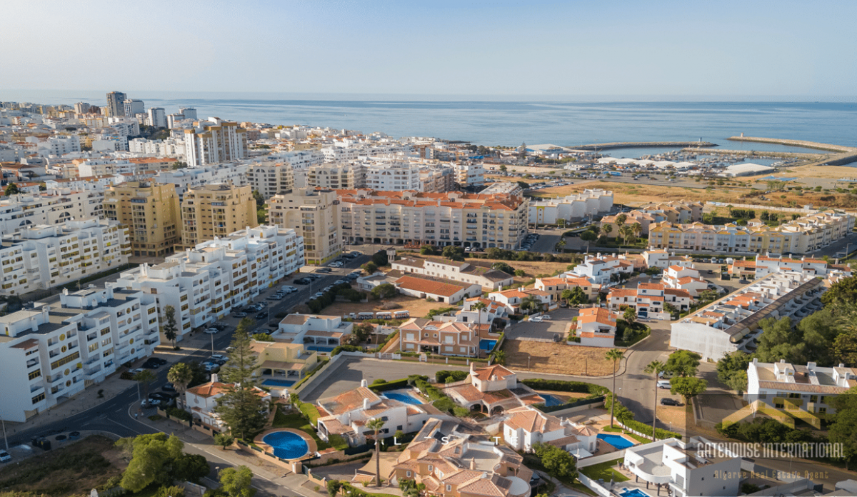 Picture of Apartment For Sale in Quarteira, Algarve, Portugal