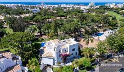 Villa For Sale in Vilamoura, Portugal