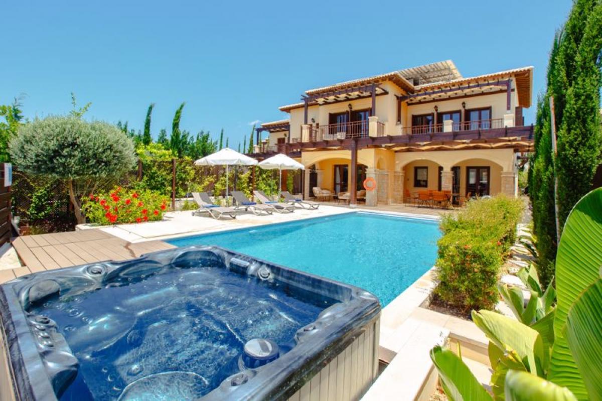 Picture of Villa For Sale in Aphrodite Hills, Paphos, Cyprus