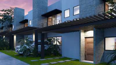 Home For Sale in Playa del Carmen, Mexico