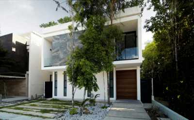 Home For Sale in Playa del Carmen, Mexico