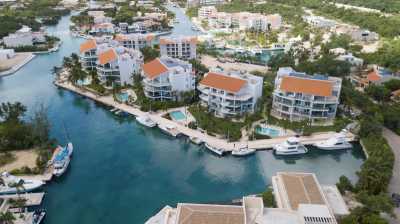 Apartment For Sale in Puerto Aventuras, Mexico