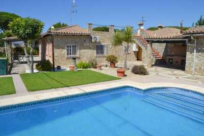 Villa For Sale in 