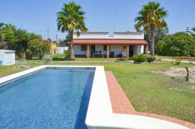 Villa For Sale in Chiclana, Spain