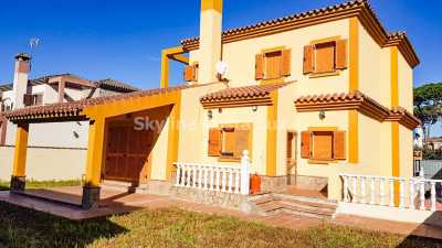 Villa For Sale in 