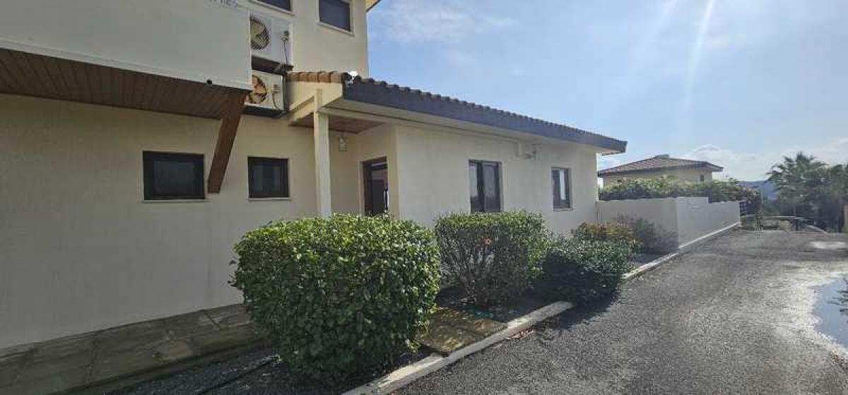 Picture of Home For Sale in Monagroulli, Limassol, Cyprus