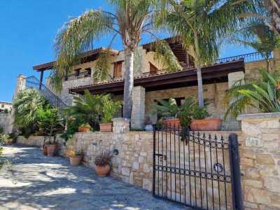 Home For Sale in Choulou, Cyprus