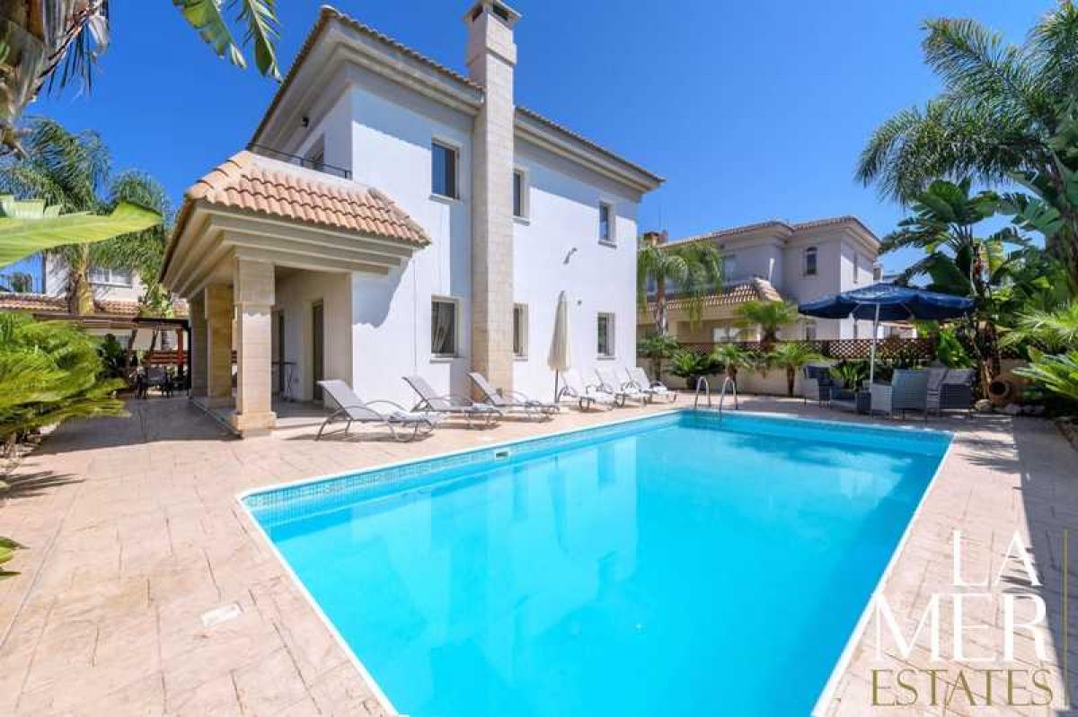 Picture of Villa For Sale in Kapparis, Famagusta, Cyprus