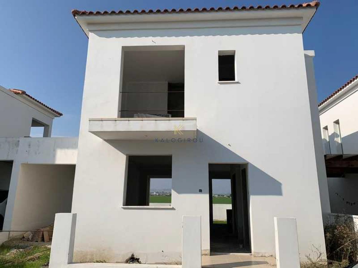 Picture of Home For Sale in Dromolaxia, Larnaca, Cyprus