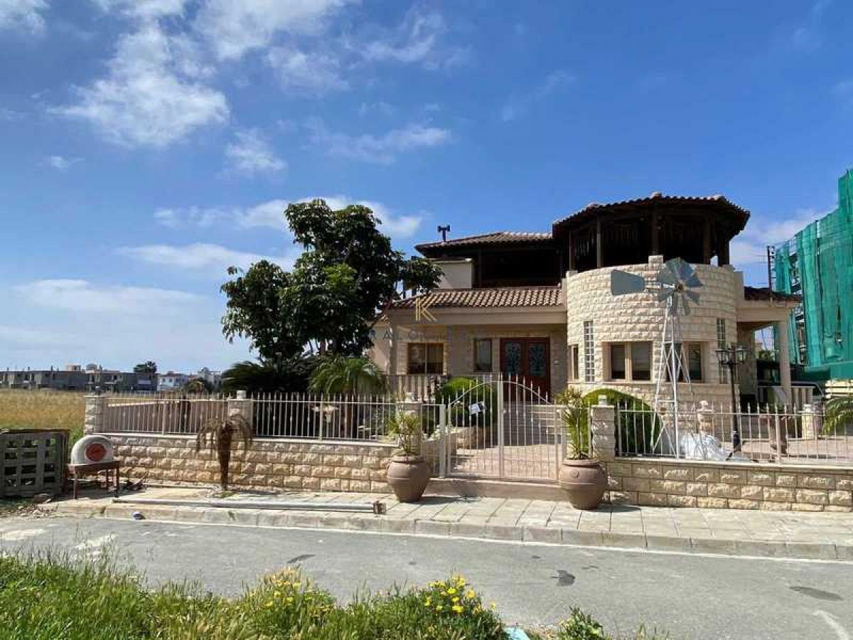 Picture of Home For Sale in Pyla, Larnaca, Cyprus