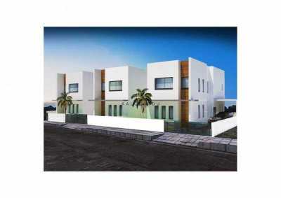 Home For Sale in Xylotymvou, Cyprus