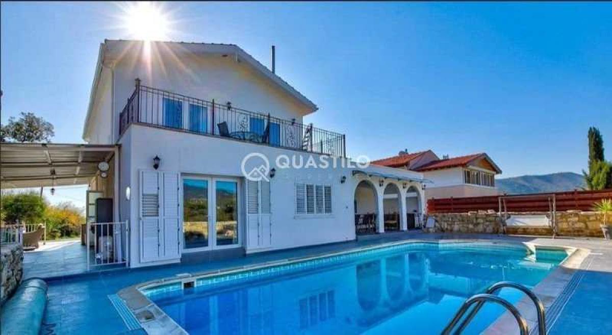 Picture of Villa For Sale in Laneia, Limassol, Cyprus