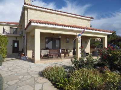 Villa For Sale in Anogyra, Cyprus