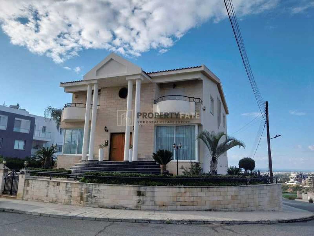 Picture of Villa For Sale in Limassol, Limassol, Cyprus