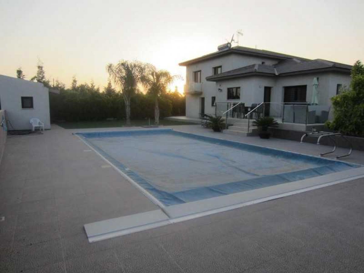 Picture of Home For Sale in Zygi, Limassol, Cyprus